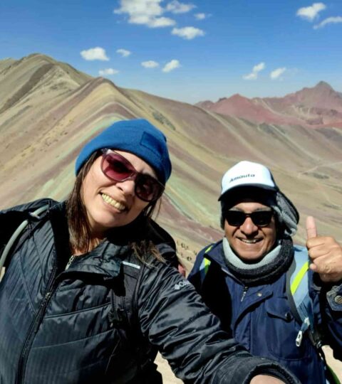 Rainbow Mountain / Vinincunca Trek Full Day – Group Service
